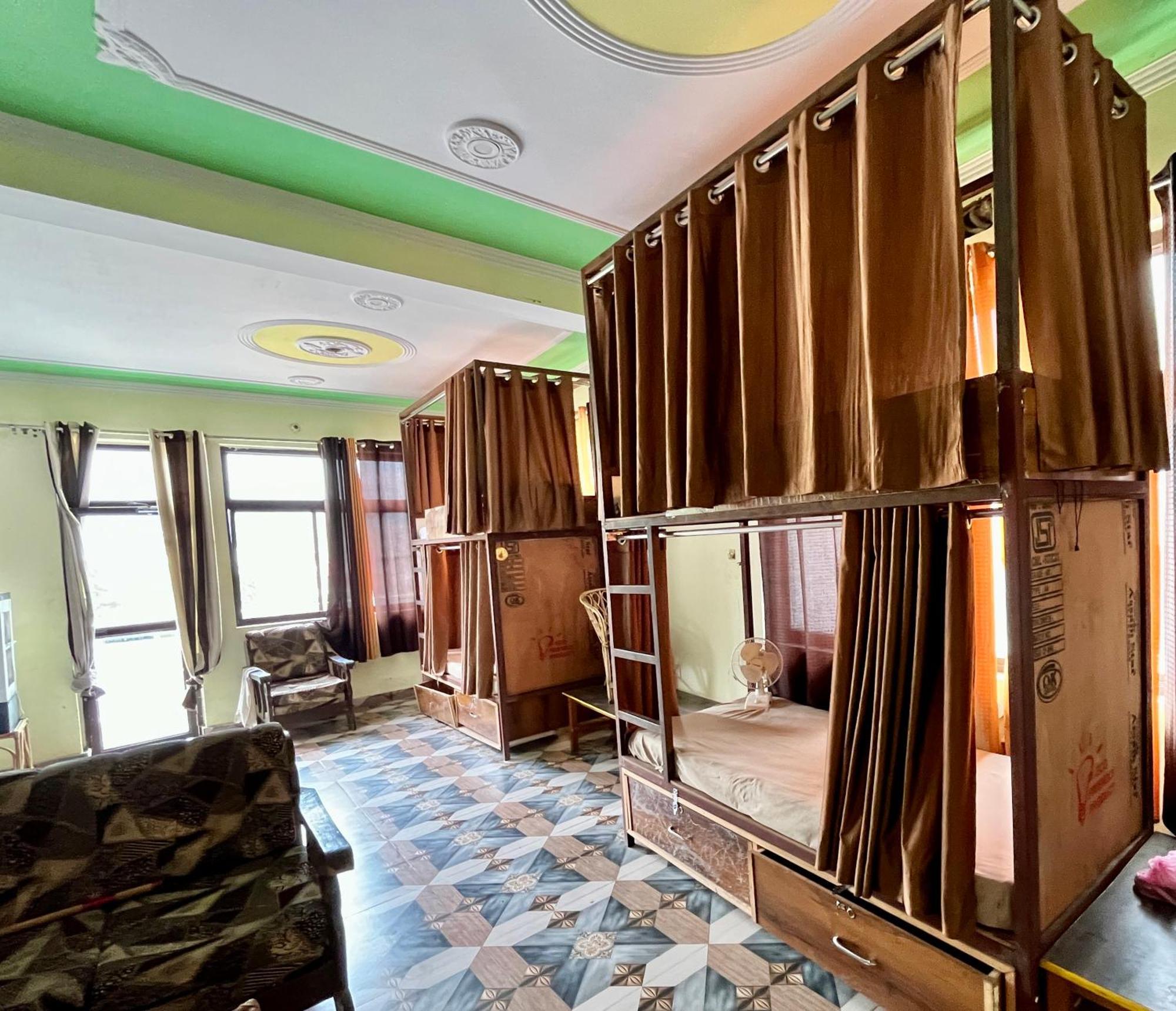 רישיקש Hostel Soul מראה חיצוני תמונה
